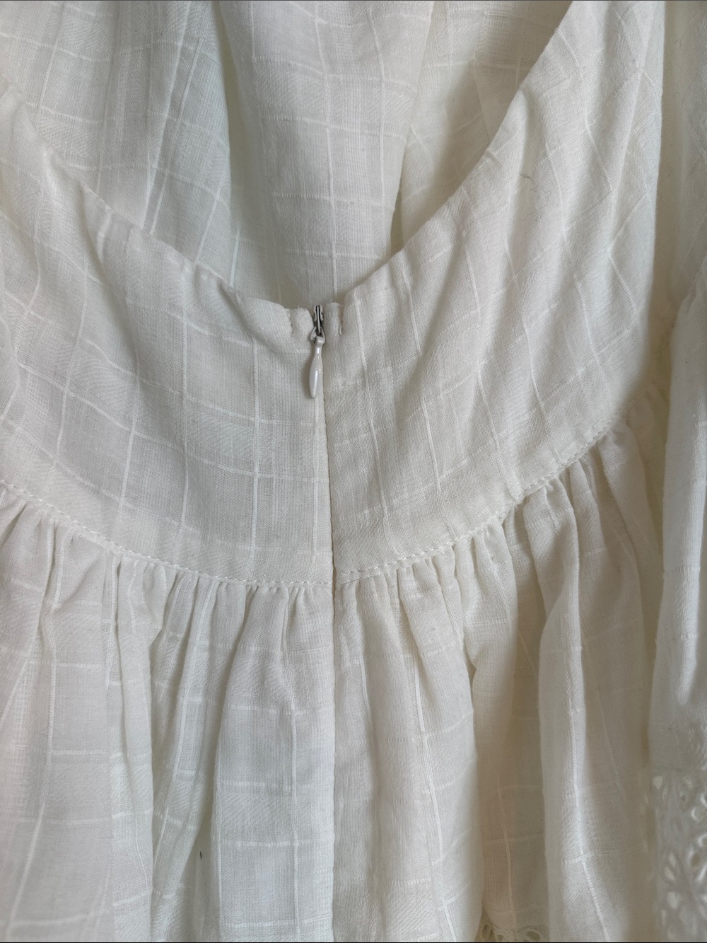 NWT L’America white cotton peplum tank - Picture 4 of 7